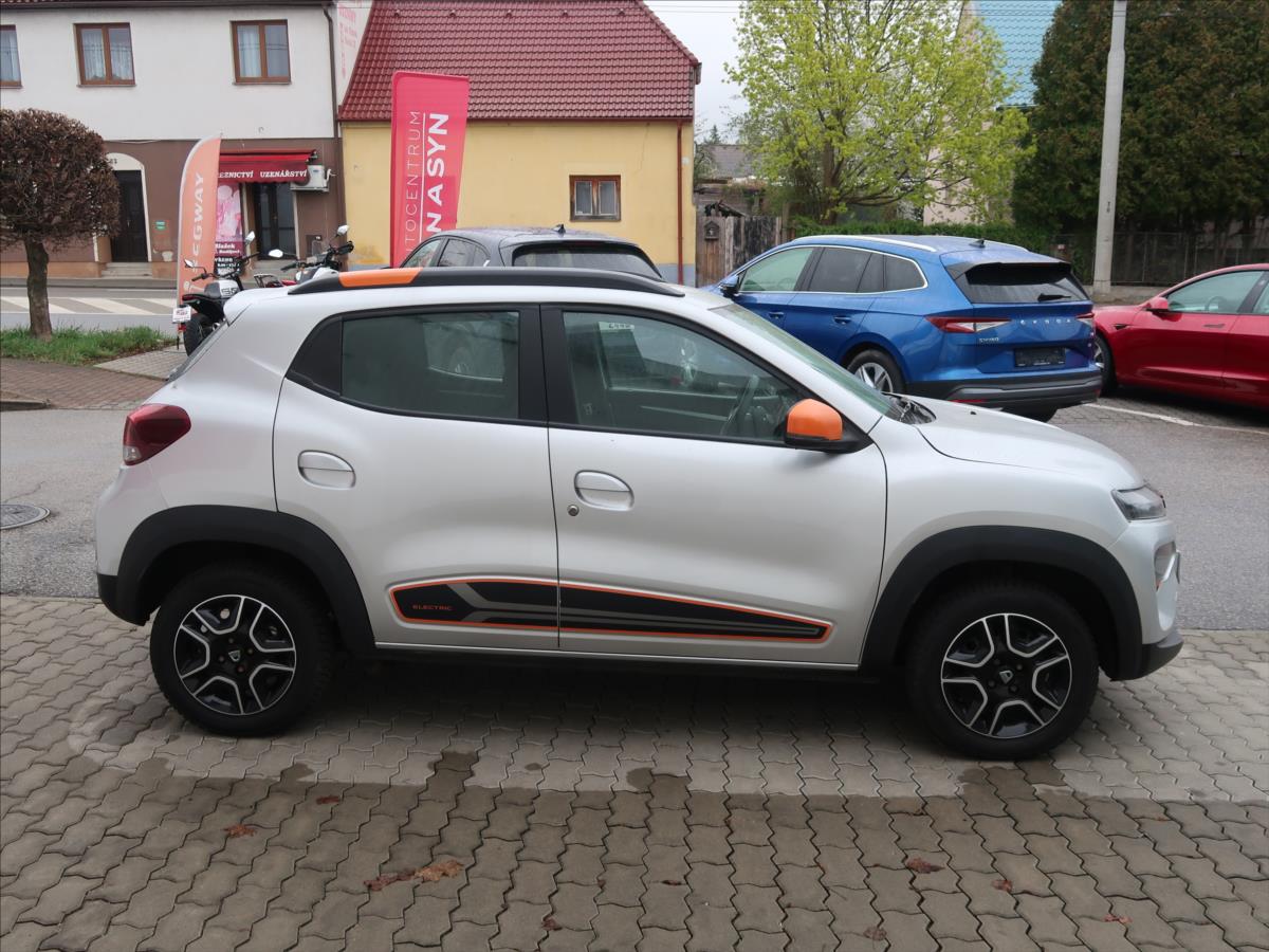 dacia-spring-0-0-comfort-plus-1-majitel - 2