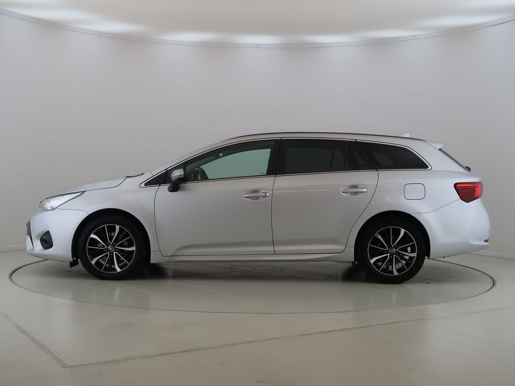 toyota-avensis-2-0d-4d-cz-1maj-trend - 7