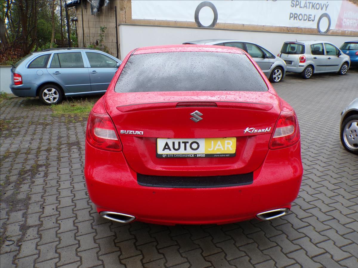 suzuki-kizashi-2-4-i-4x4-automat - 4