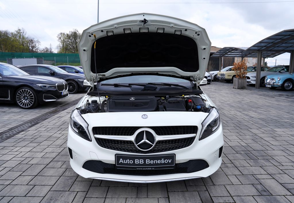 mercedes-benz-tridy-a-a-180d-7at-kuze-al-cr - 8