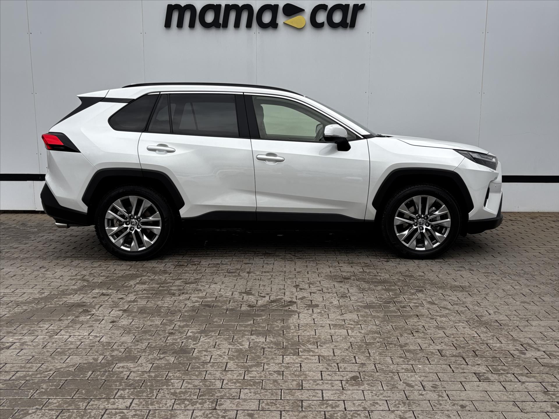 toyota-rav4-2-5-hybrid-executive-1-maj-cr - 7
