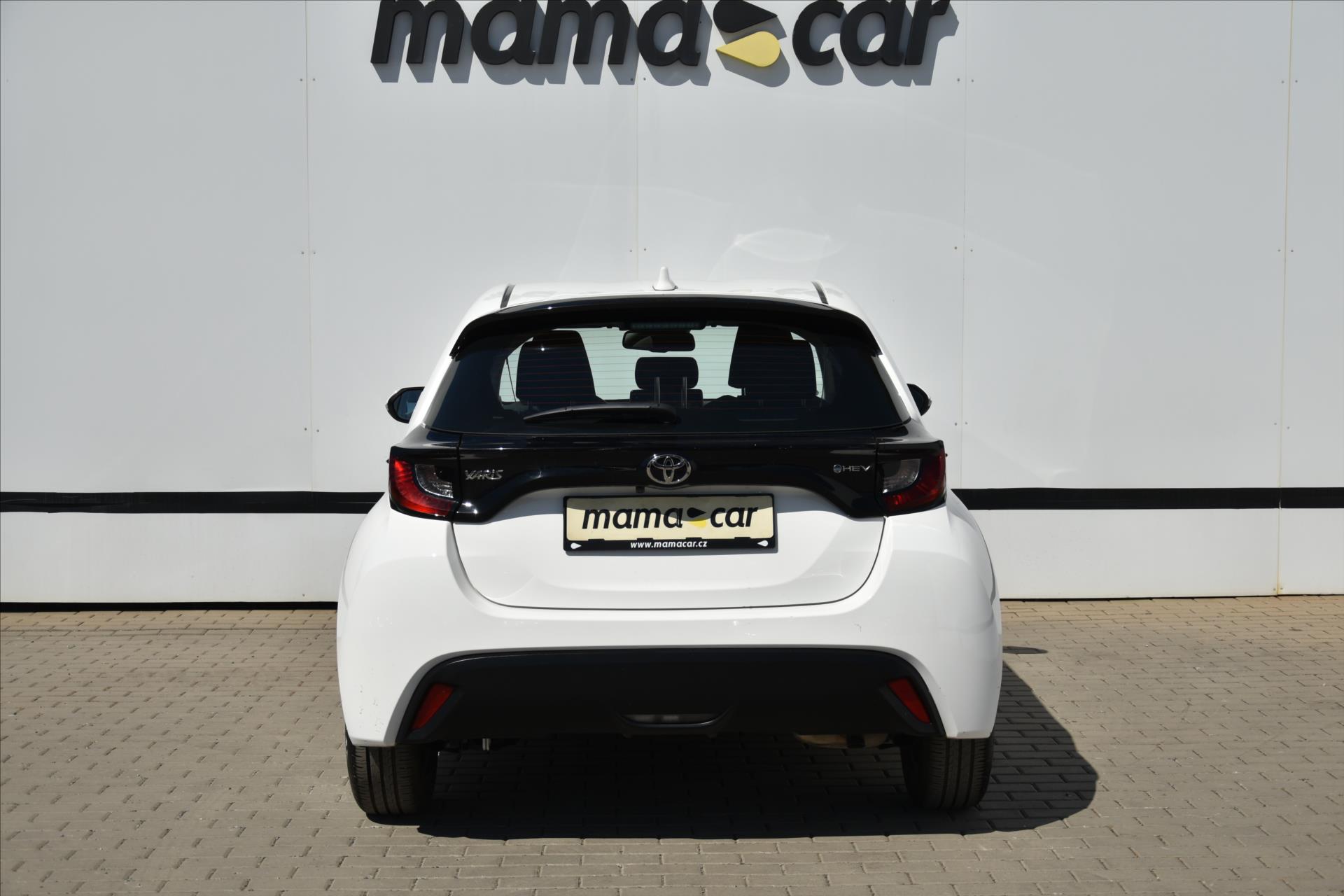 toyota-yaris-1-5-hybrid-e-cvt-a-t-acc - 5