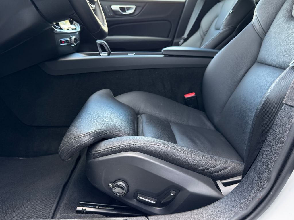 volvo-v60-plus-dark-b4-full-led-acc - 9