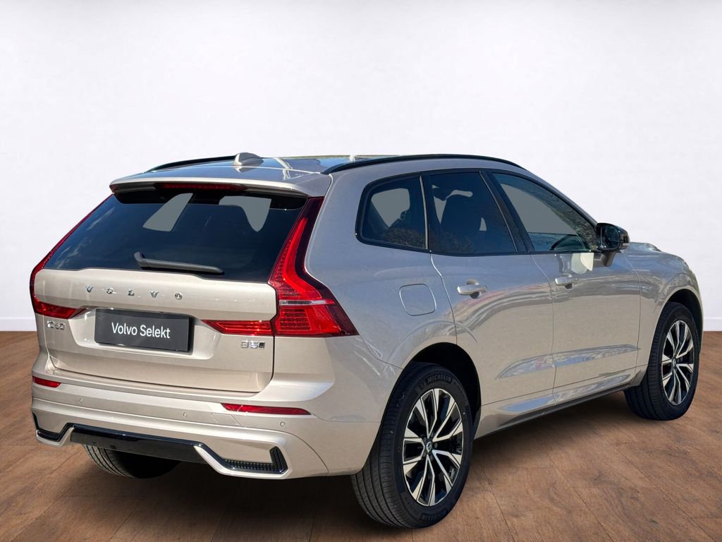 volvo-xc60-plus-dark-b5-full-led - 4