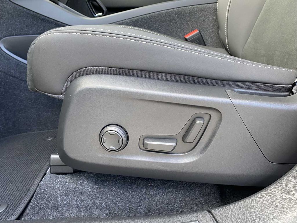 volvo-c40-ultra-ultra-single-motor-exte - 8