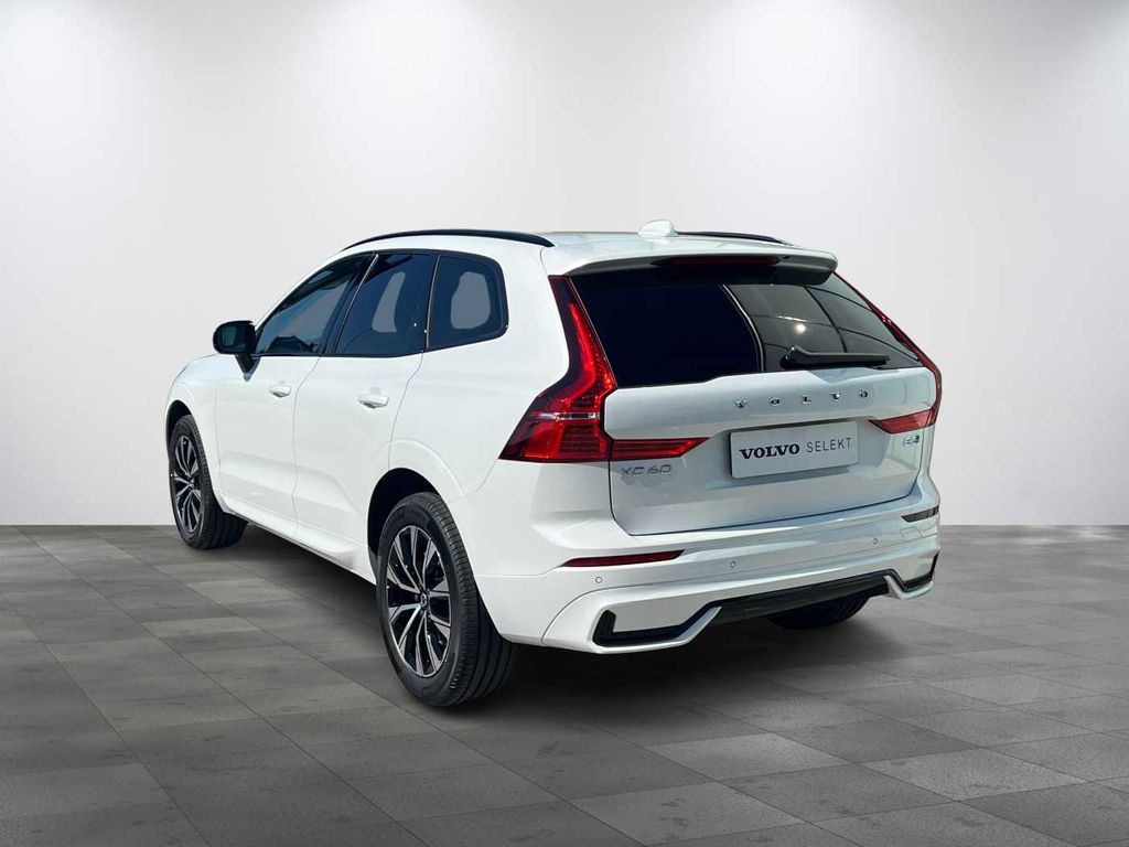 volvo-xc60-plus-plus-b5-awd-mild-hybrid - 1