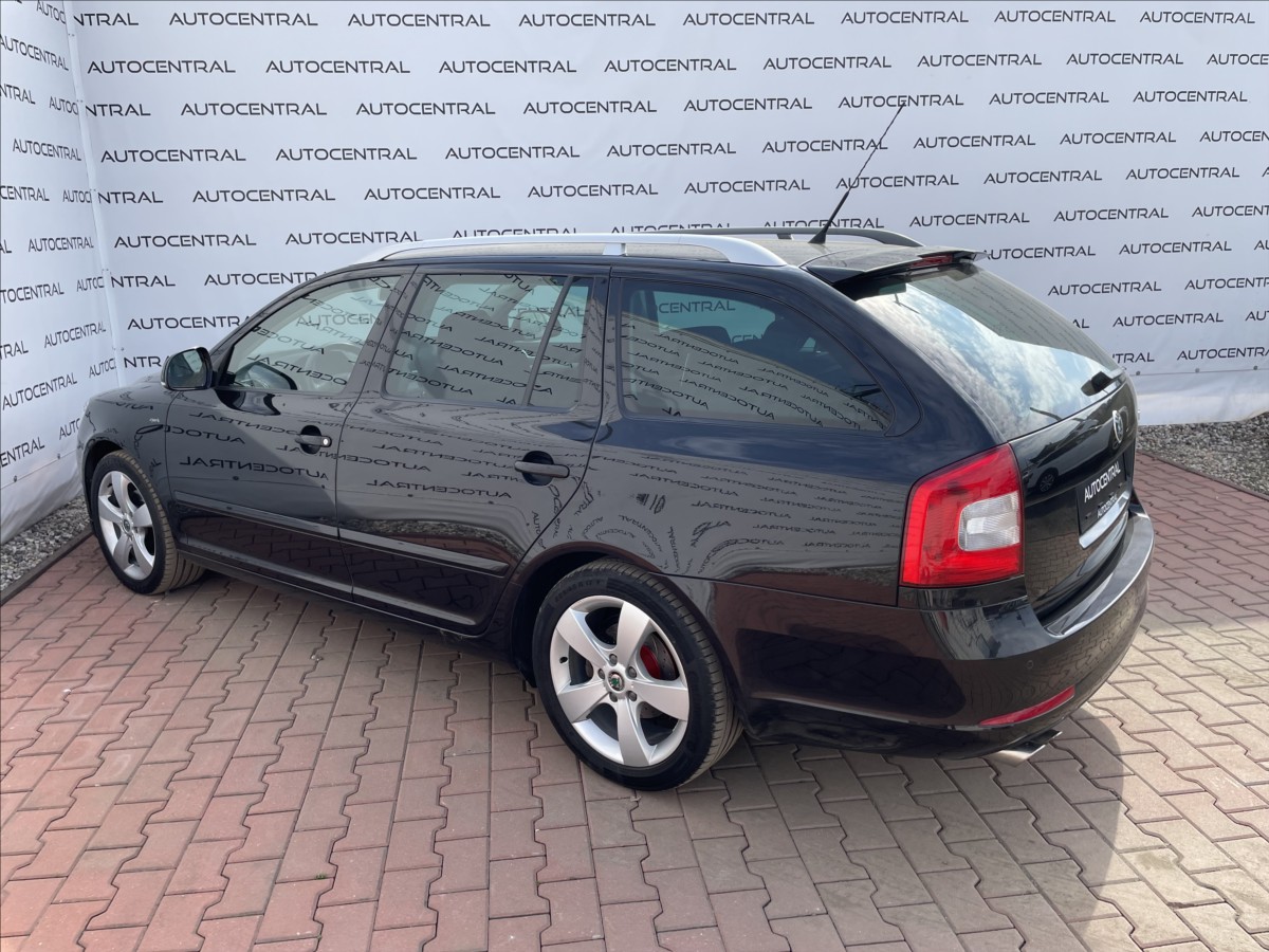 skoda-octavia-1-4-tsi-sport-edition-90kw-po-servisu - 3