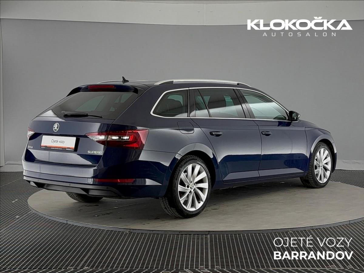 skoda-superb-2-0-tdi-style-7dsg - 1