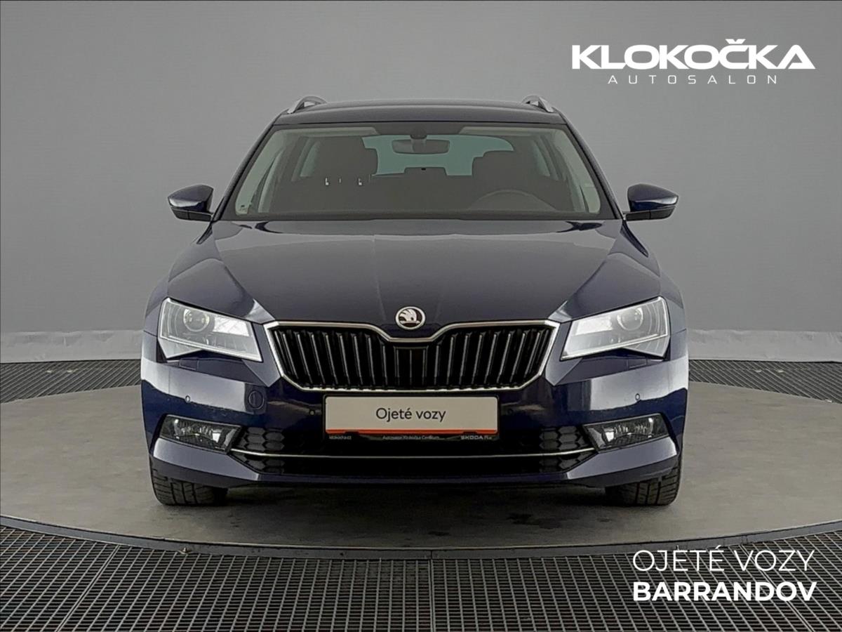 skoda-superb-2-0-tdi-style-7dsg - 3