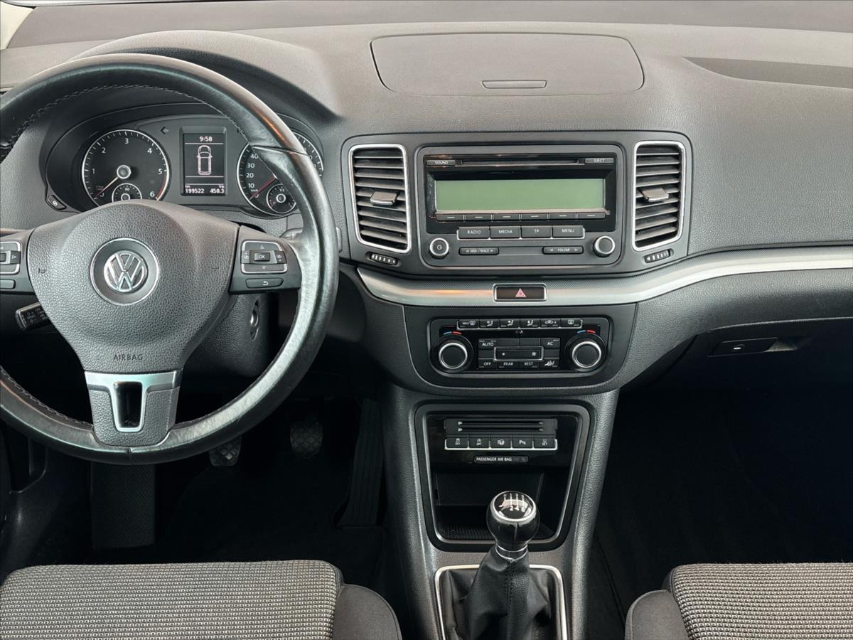 volkswagen-sharan-2-0-tdi-comfortline - 4