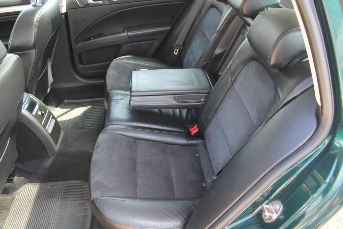 skoda-superb-2-0-tdi-125kw-elegance - 7