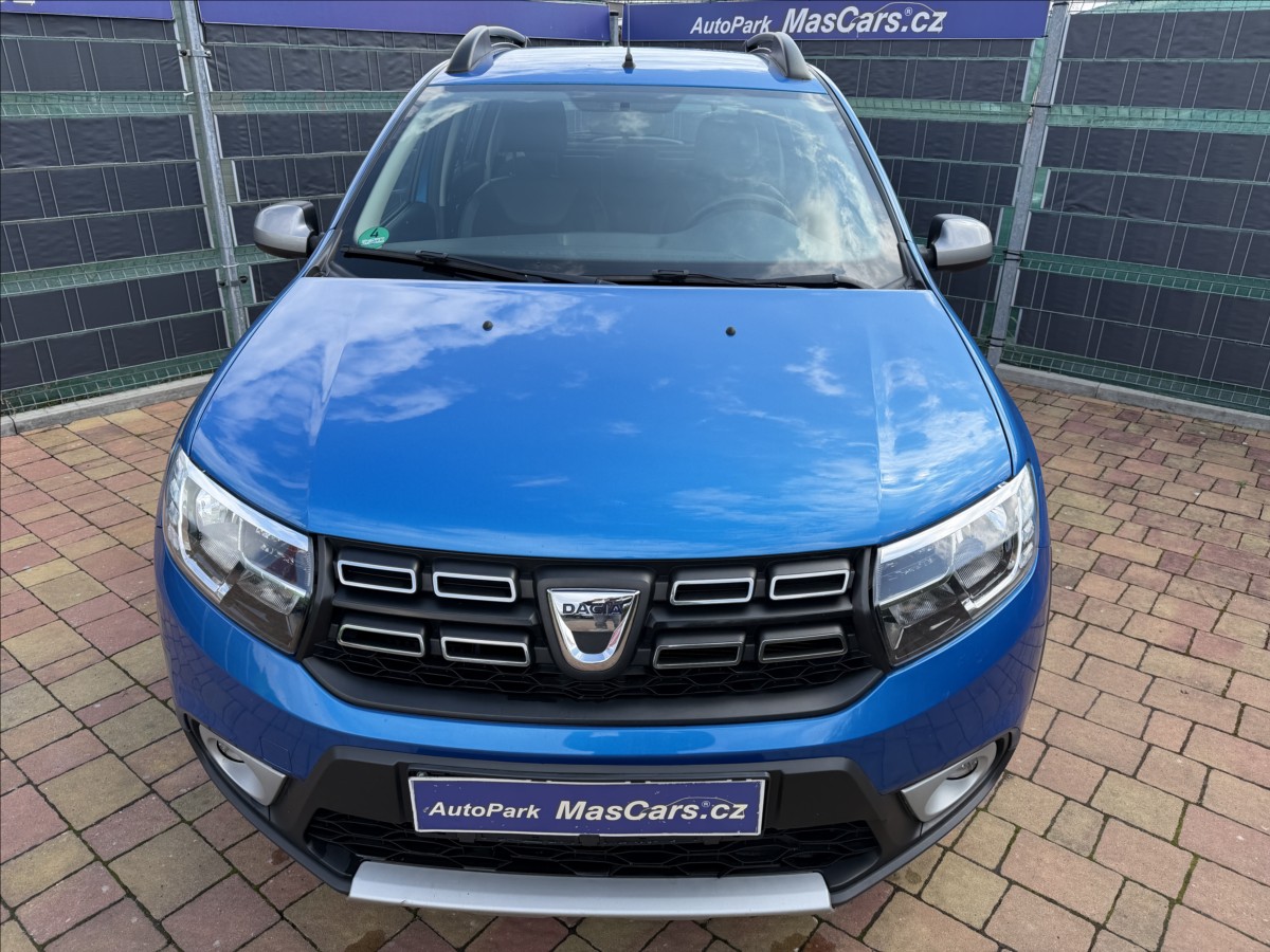 dacia-sandero-0-9-tce-stepway - 1