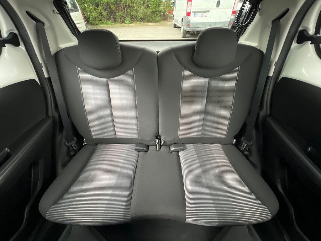 peugeot-108-1-2-60kw-servis-zaruka-kamera - 6