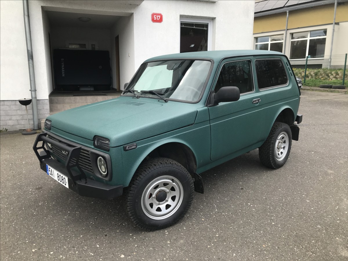 lada-niva-1-7-i-4x4 - 1