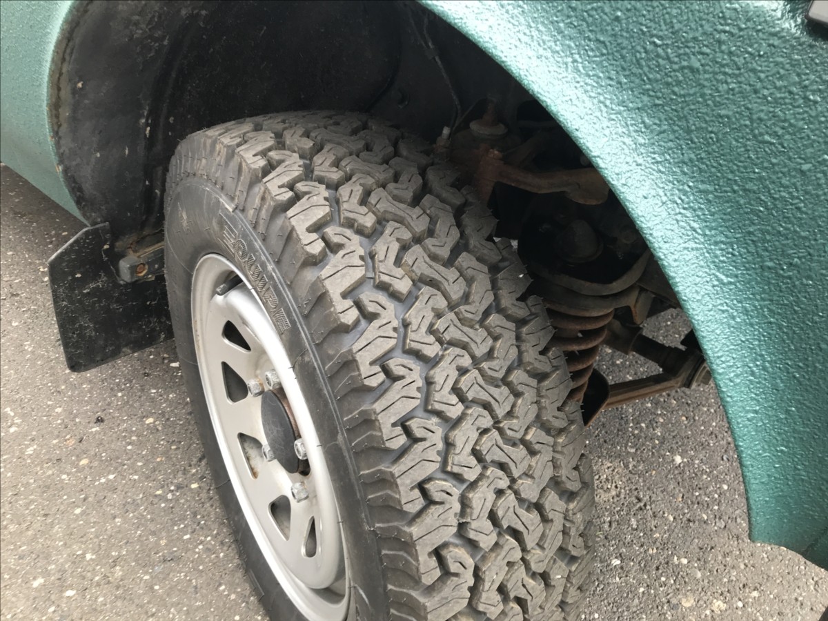 lada-niva-1-7-i-4x4 - 5