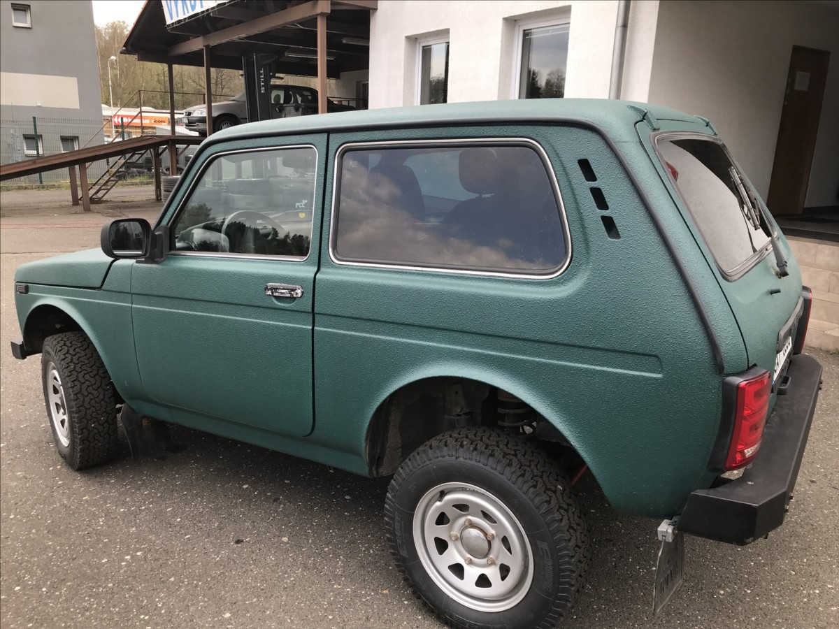 lada-niva-1-7-i-4x4 - 7
