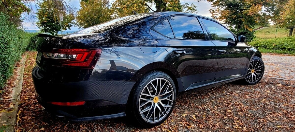 skoda-superb-2-0-iii-4x4-tsi-206kw-280koni-au - 3