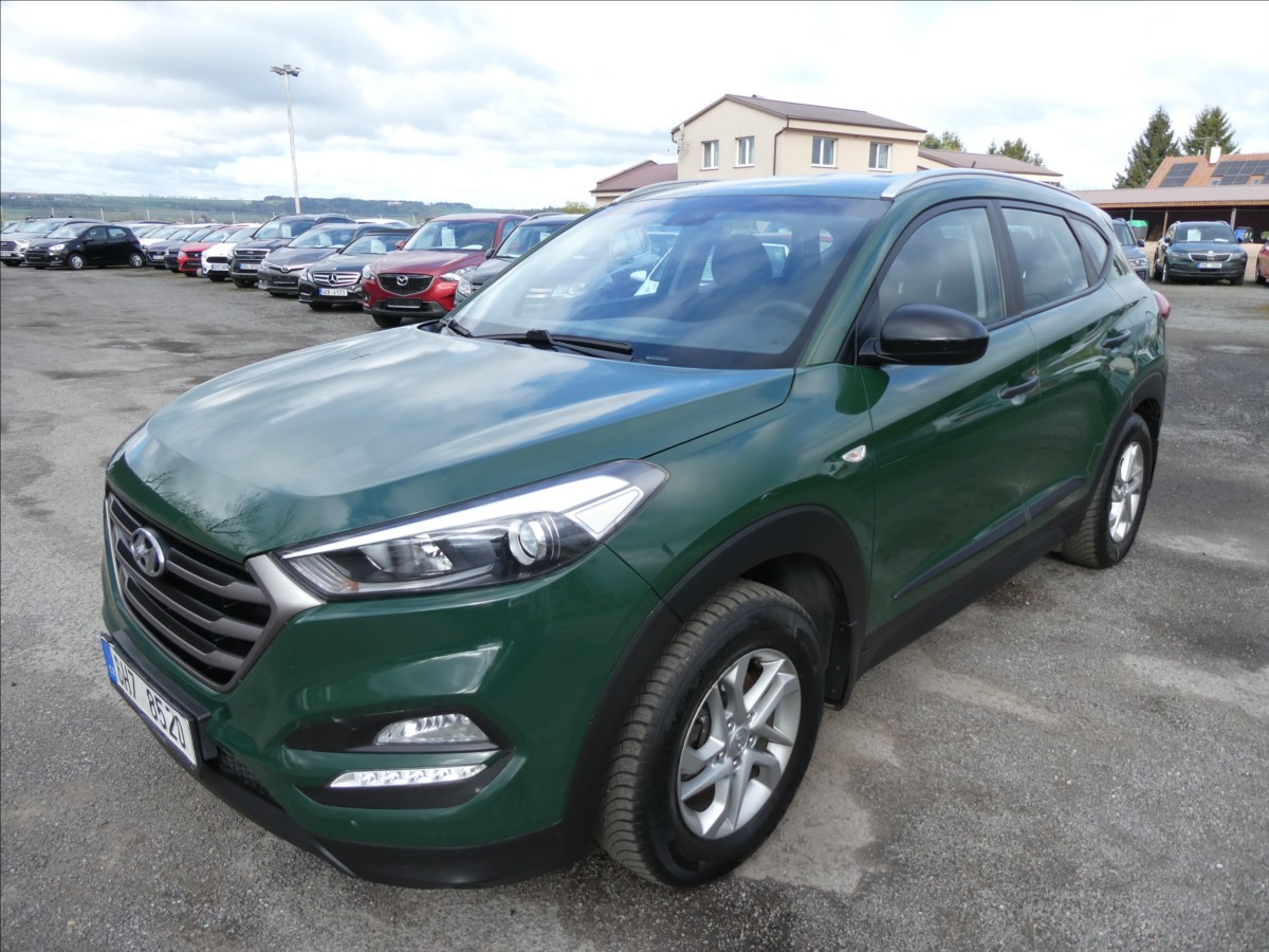 hyundai-tucson-2-0-crdi-100kw-awd-2x-kola-cr - 2