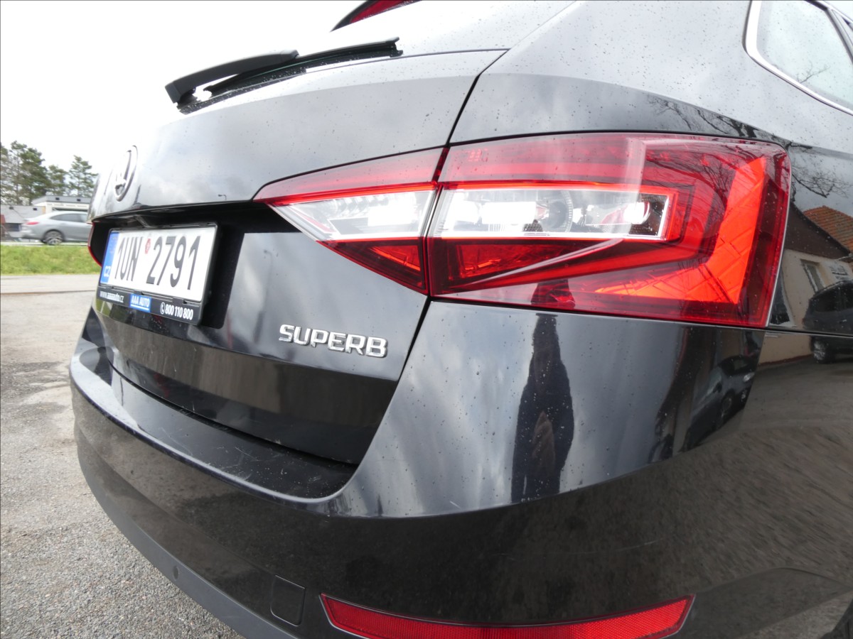 skoda-superb-1-6-tdi-88kw-dph-2x-kola - 9