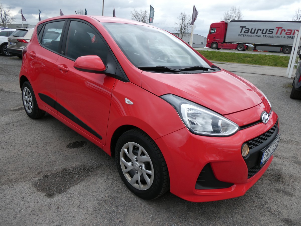 Hyundai i10 1,0 Best of Family KLIMA,2xpneu
