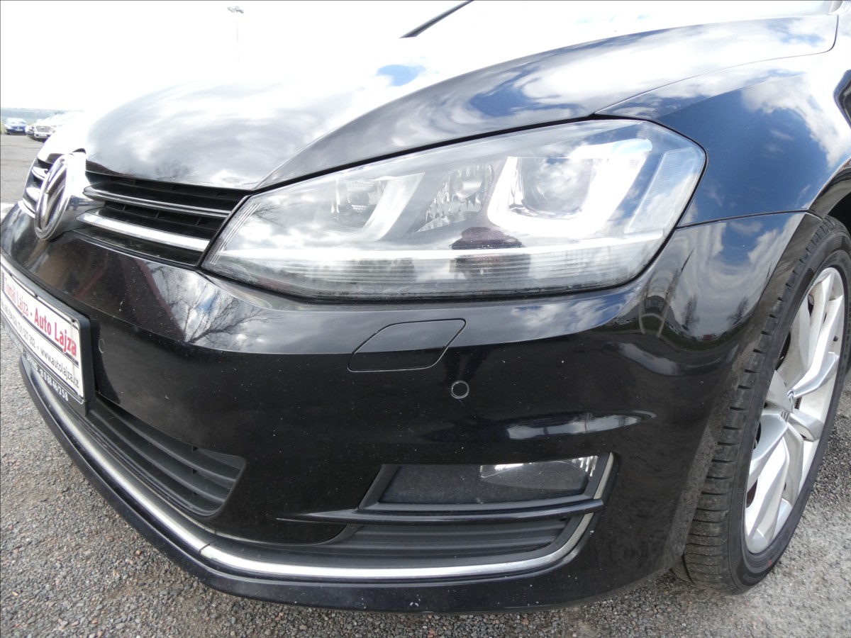 volkswagen-golf-2-0-tdi-110kw-navi-digit-klima - 3