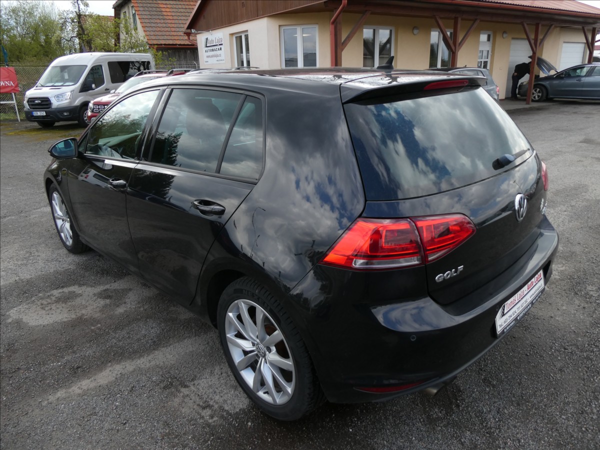 volkswagen-golf-2-0-tdi-110kw-navi-digit-klima - 6