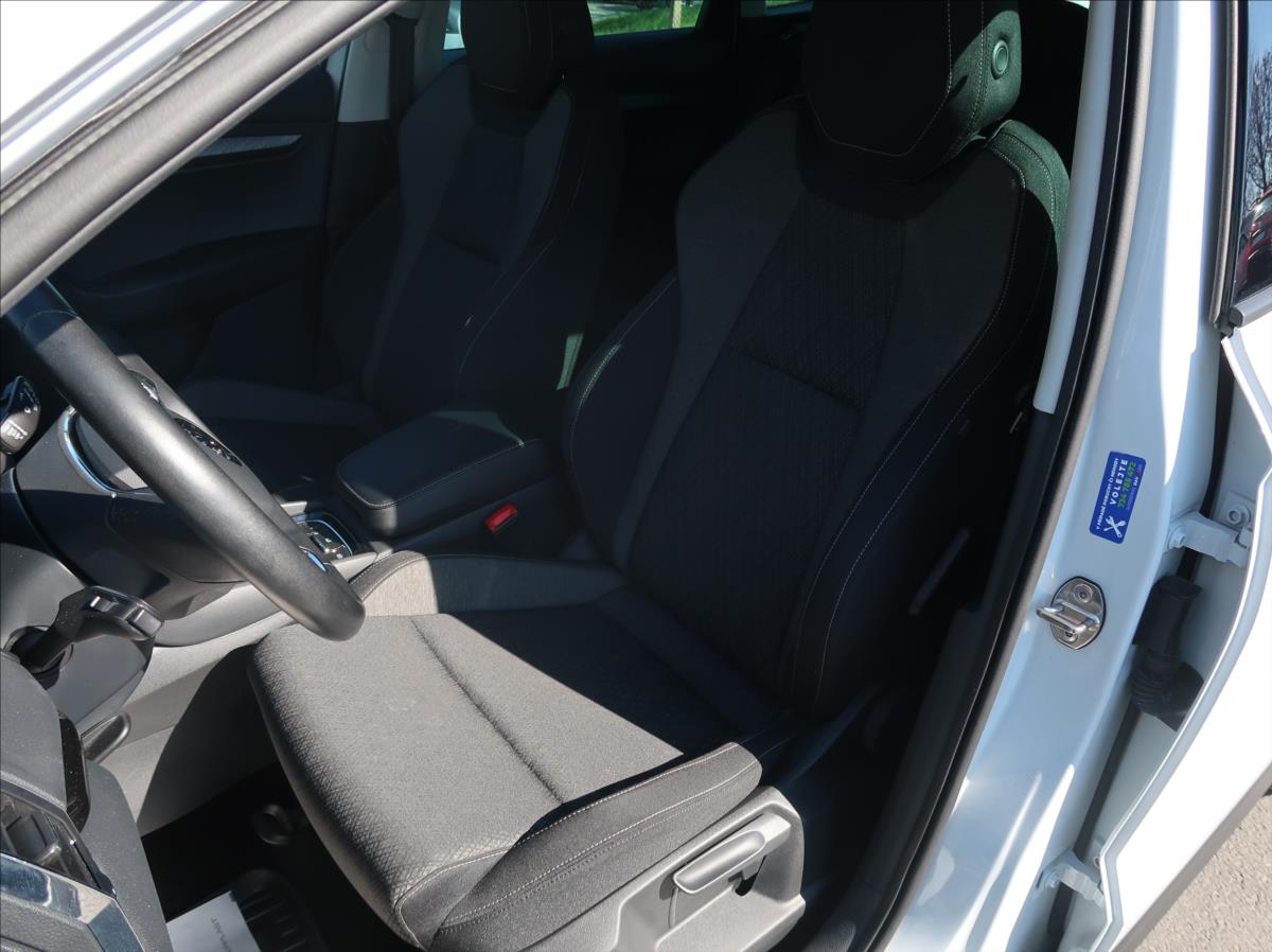 skoda-karoq-2-0-tdi-style-1majcr-serv-kn - 9