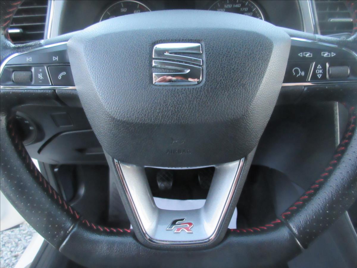 seat-leon-1-4-tsi-led-fr-top-stav - 8