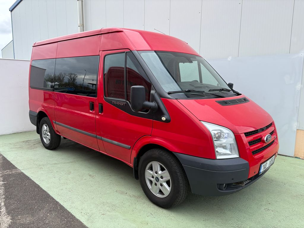 Ford Transit 2.4, 103kW, 9 Míst, Tažné