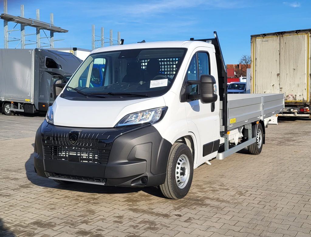 Peugeot Boxer 2.2, 140k, Valník, Tažné
