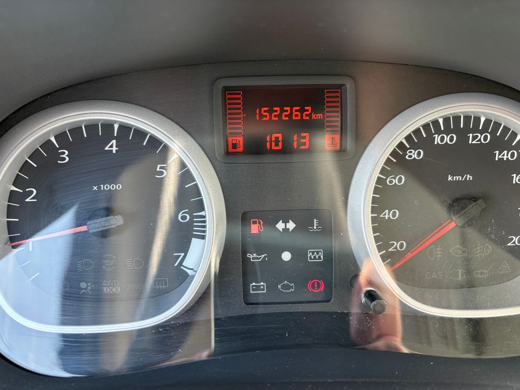 dacia-duster-1-6i-77kw-klima-tazne - 8