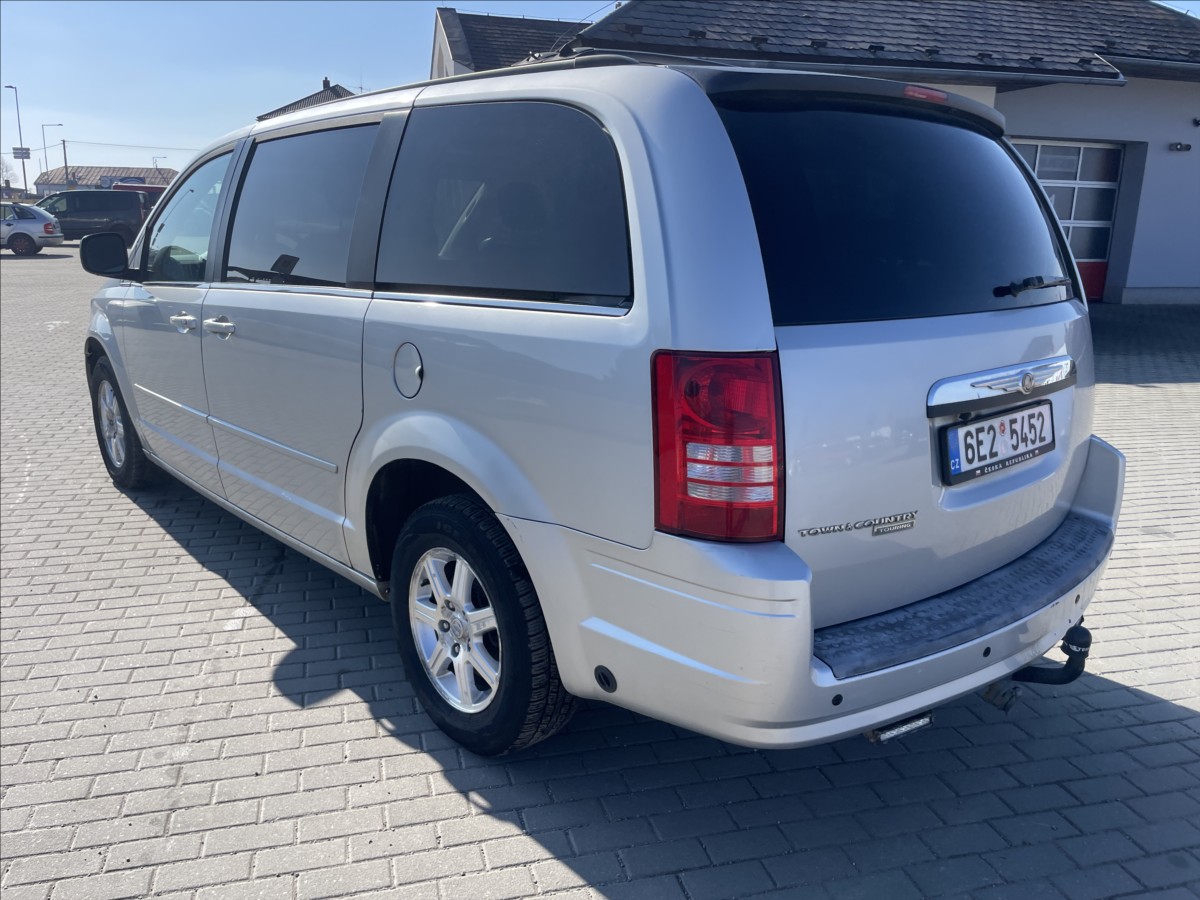 chrysler-town-country-3-8-i-v6-rt-lpg-automat-7mist-tazne - 2