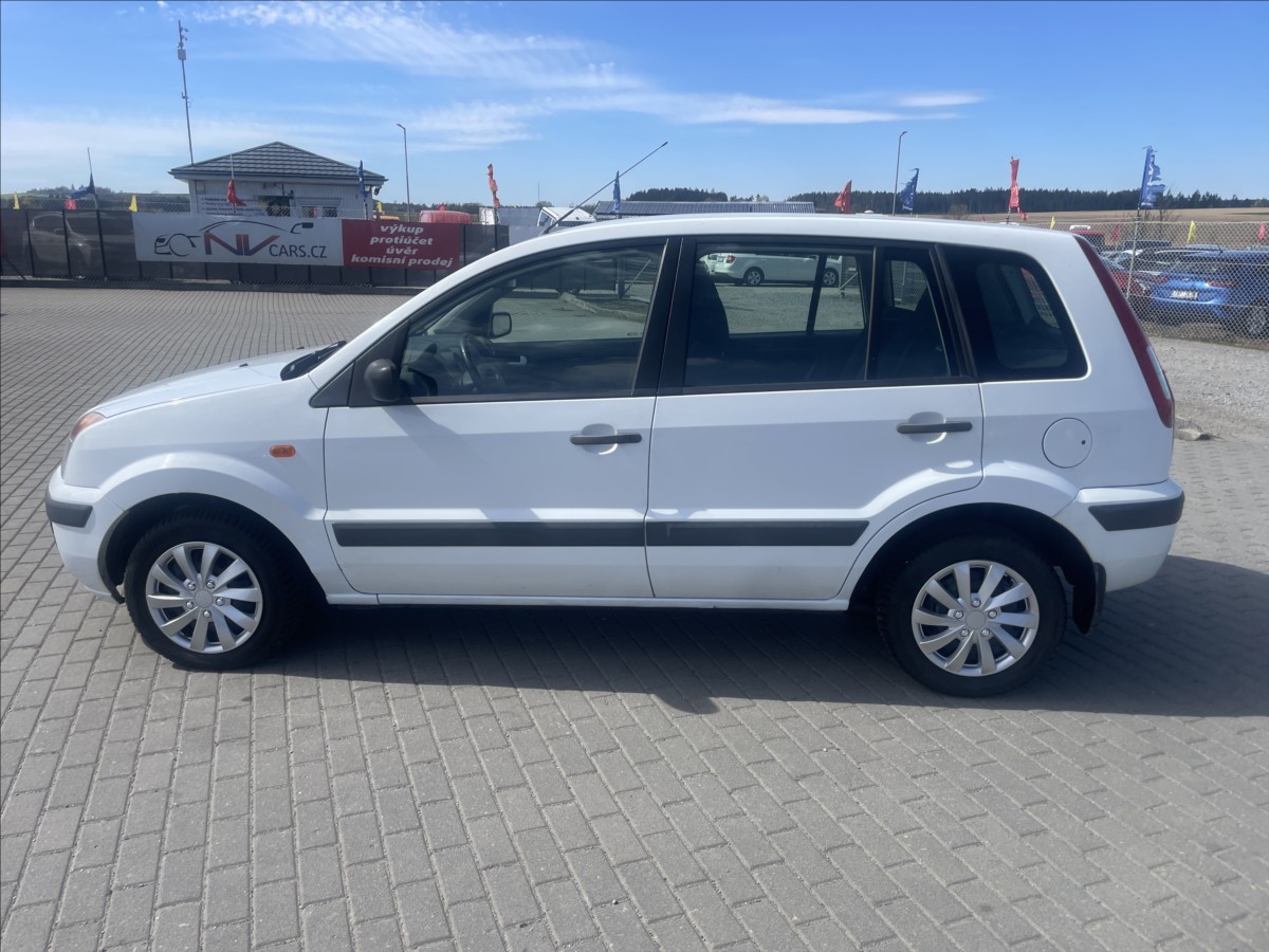 ford-fusion-1-4-i-59kw-klima-po-stk - 1