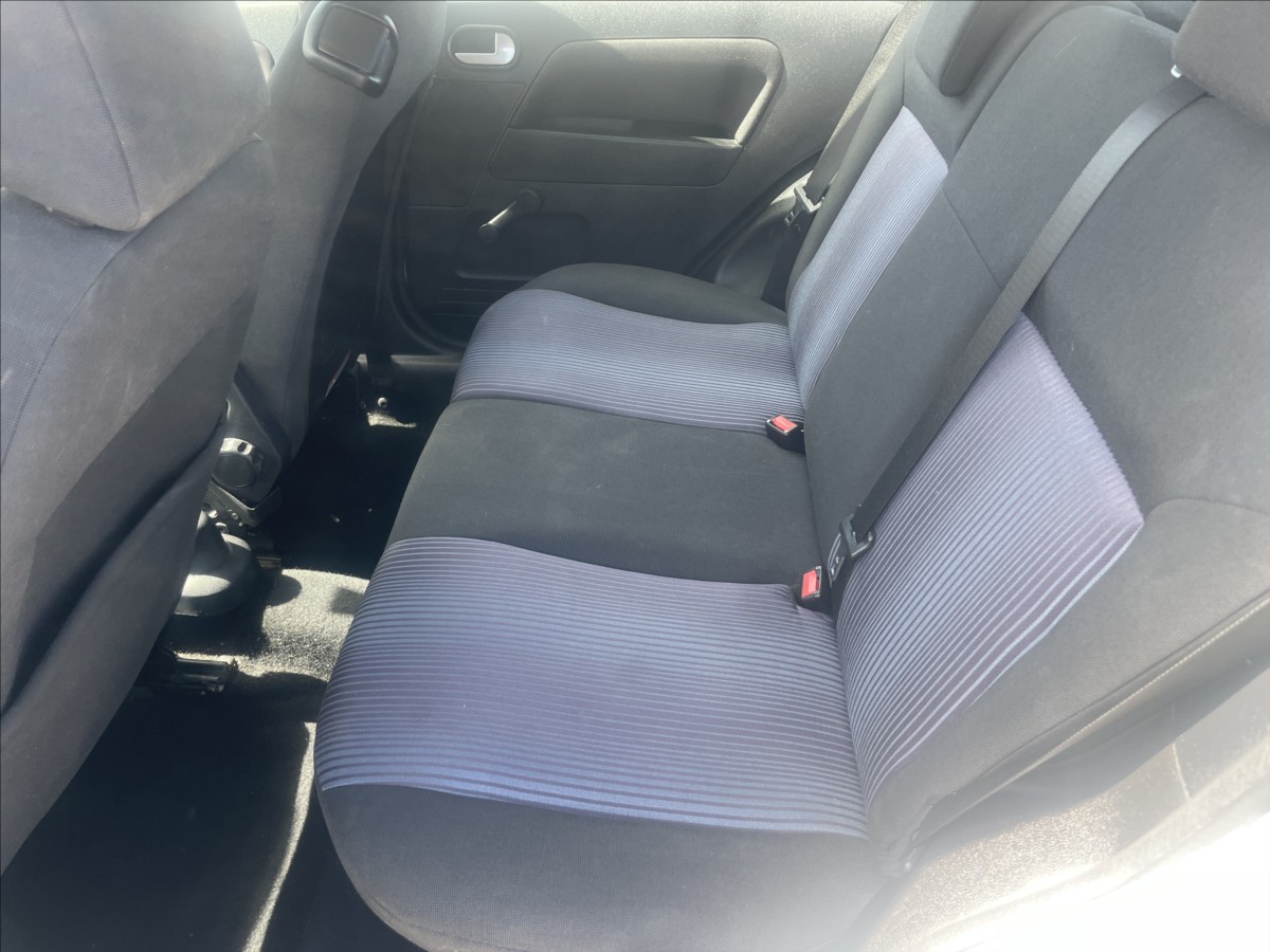 ford-fusion-1-4-i-59kw-klima-po-stk - 7