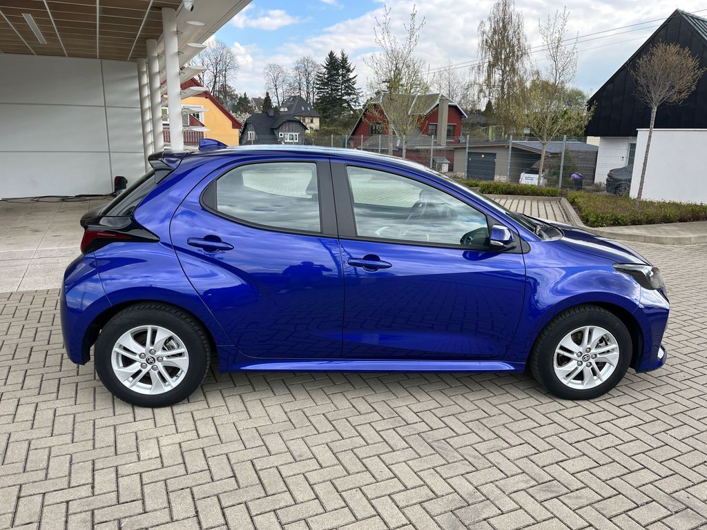 toyota-yaris-1-5-hybrid-e-cvt-comfort - 6