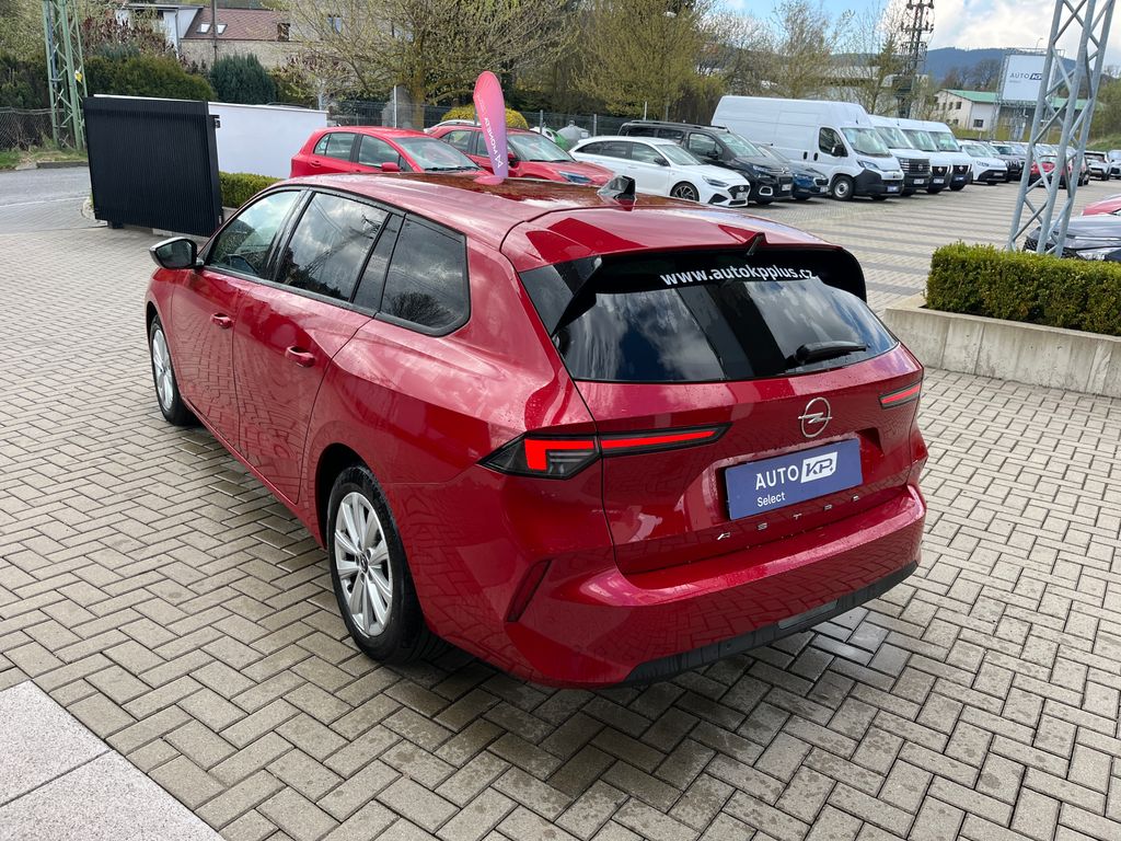 opel-astra-1-2-turbo-110k-man6-edition-st - 3