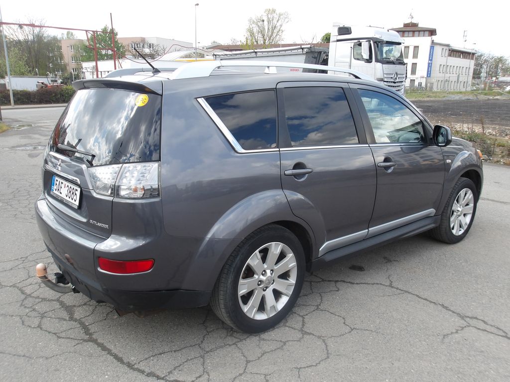 mitsubishi-outlander-2-3i-lpg-benzin-automat - 8