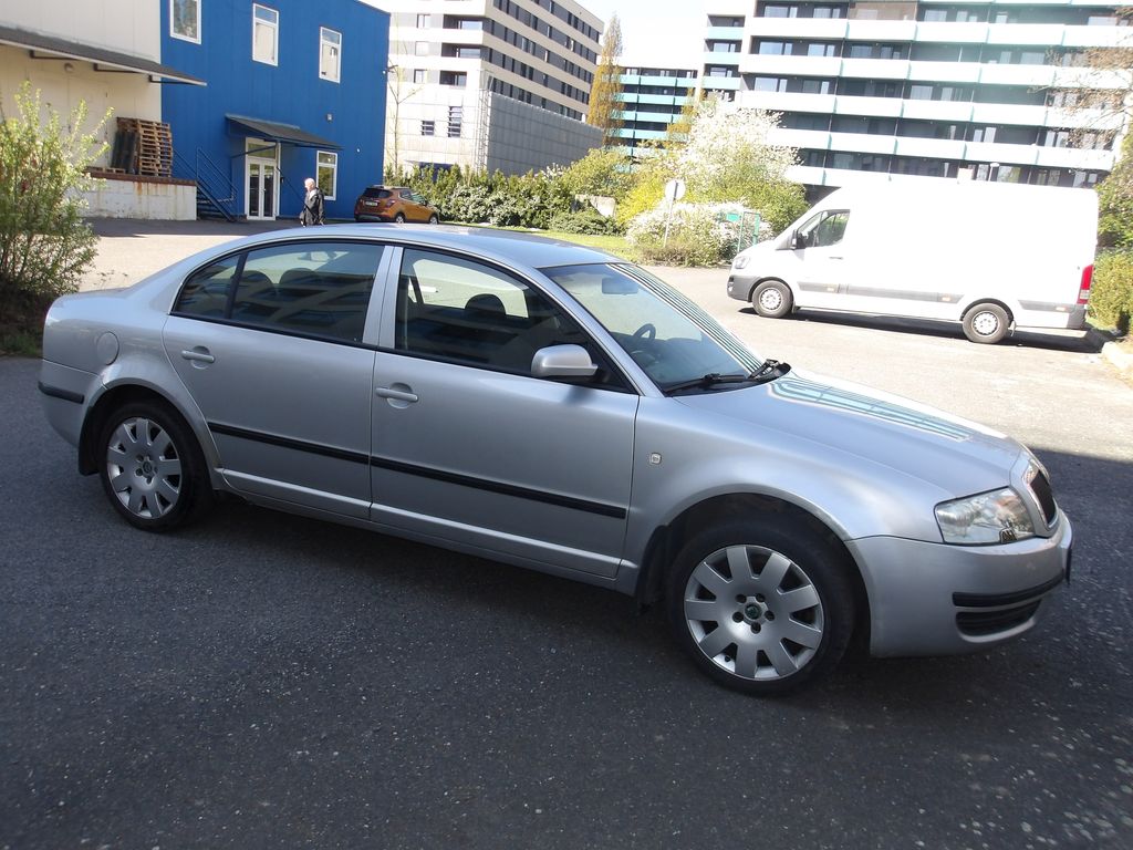 skoda-superb-1-9tdi-96kw - 5
