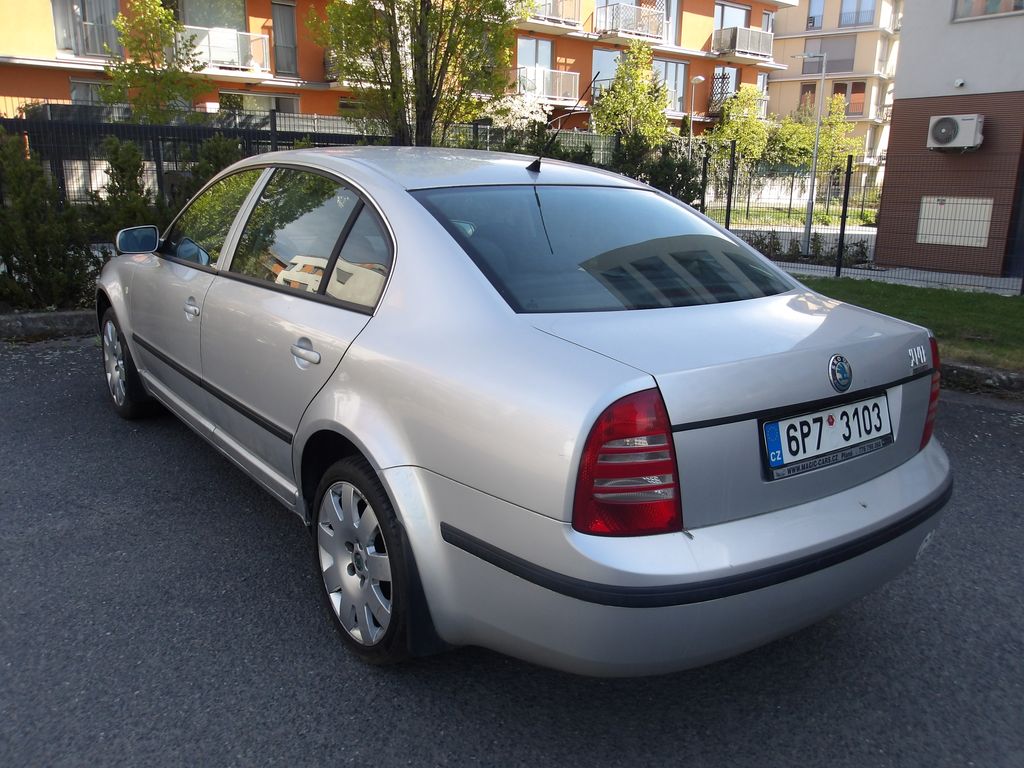 skoda-superb-1-9tdi-96kw - 8