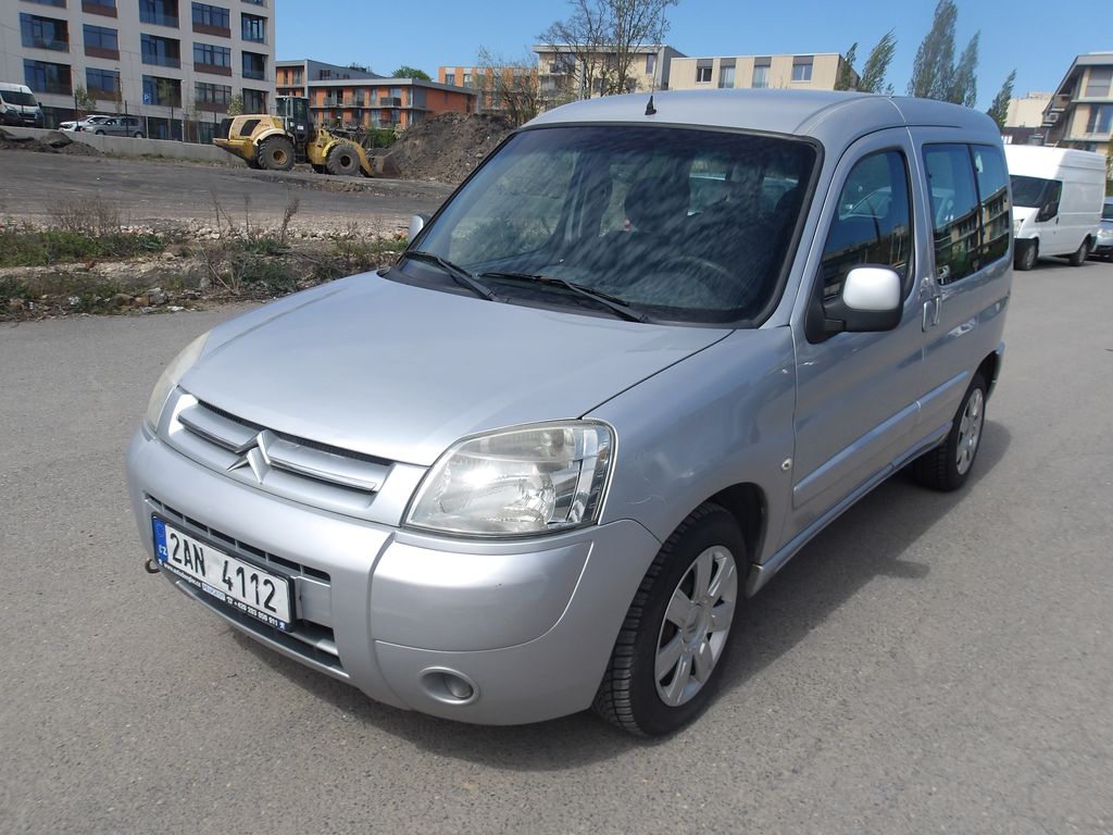 citroen-berlingo-1-6hdi-2xsoupacky - 4