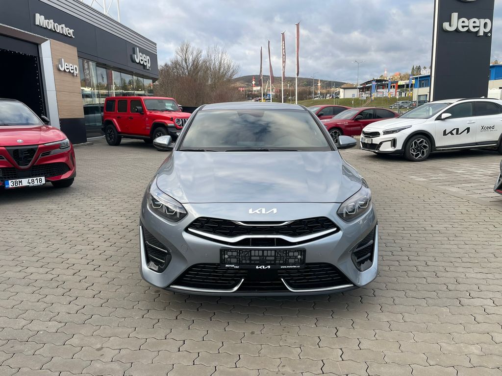 kia-pro-ceed-1-5-t-gdi-gpf-7dct-gt-line-plu - 1
