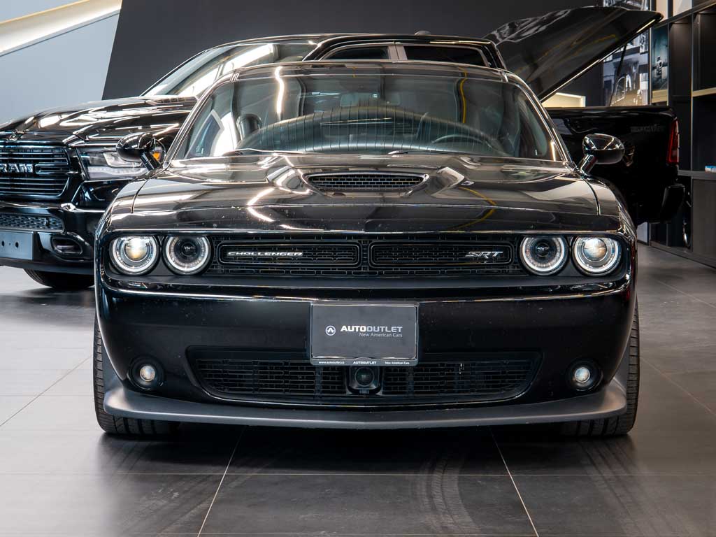 dodge-challenger-6-4-v8-srt-hemi - 7