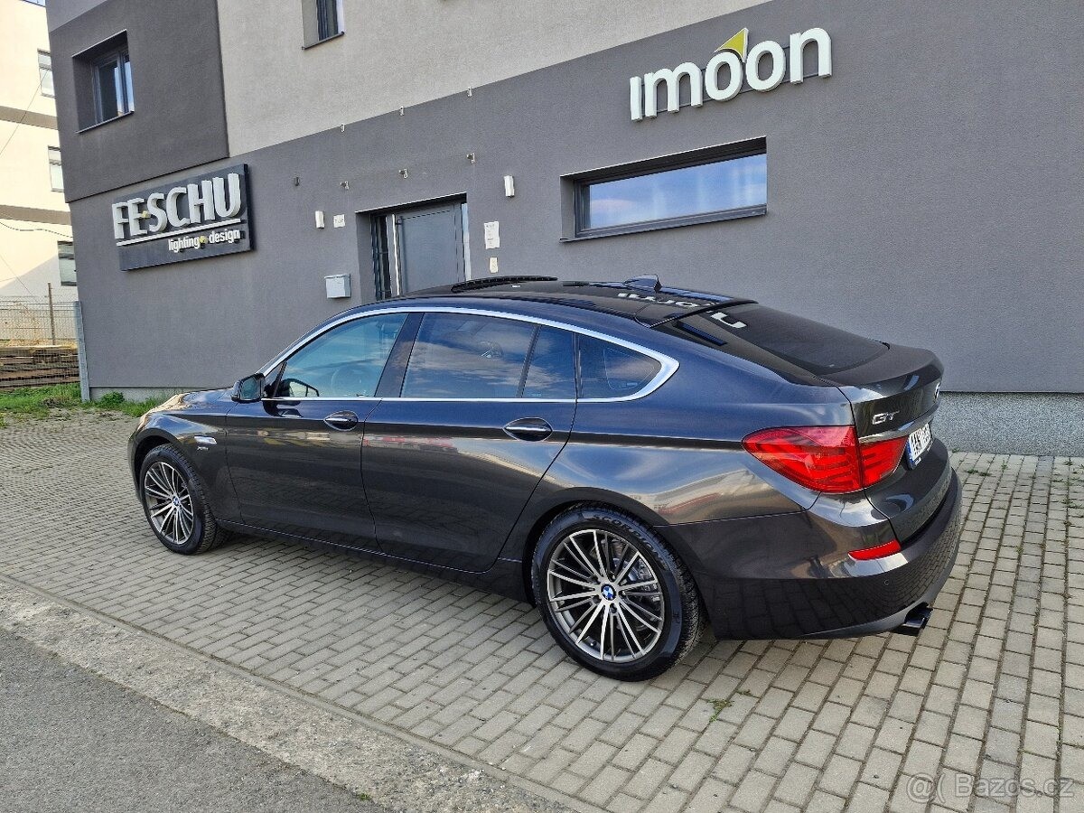 bmw-rada-5-3-0-gt-530d-xdrive-gran-turismo - 1
