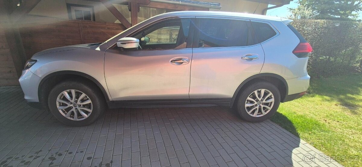 nissan-x-trail-2-0-t32-e01-r-v-2017 - 1