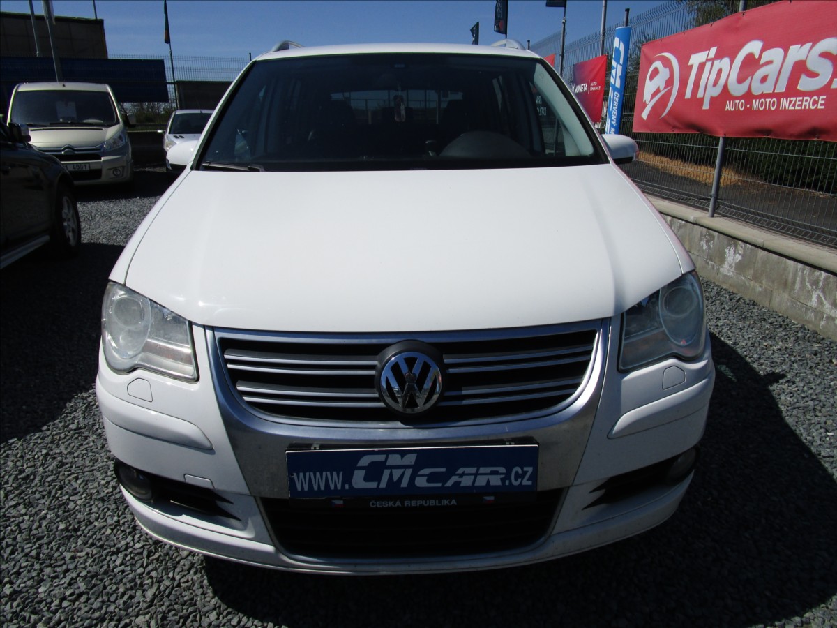 volkswagen-touran-2-0tdi-dsg-highline-7-mist - 1