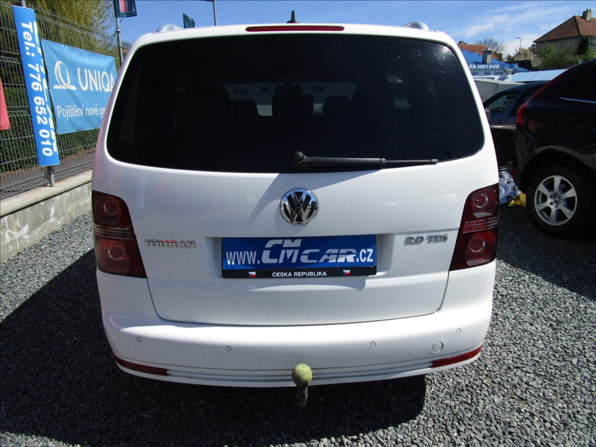 volkswagen-touran-2-0tdi-dsg-highline-7-mist - 4