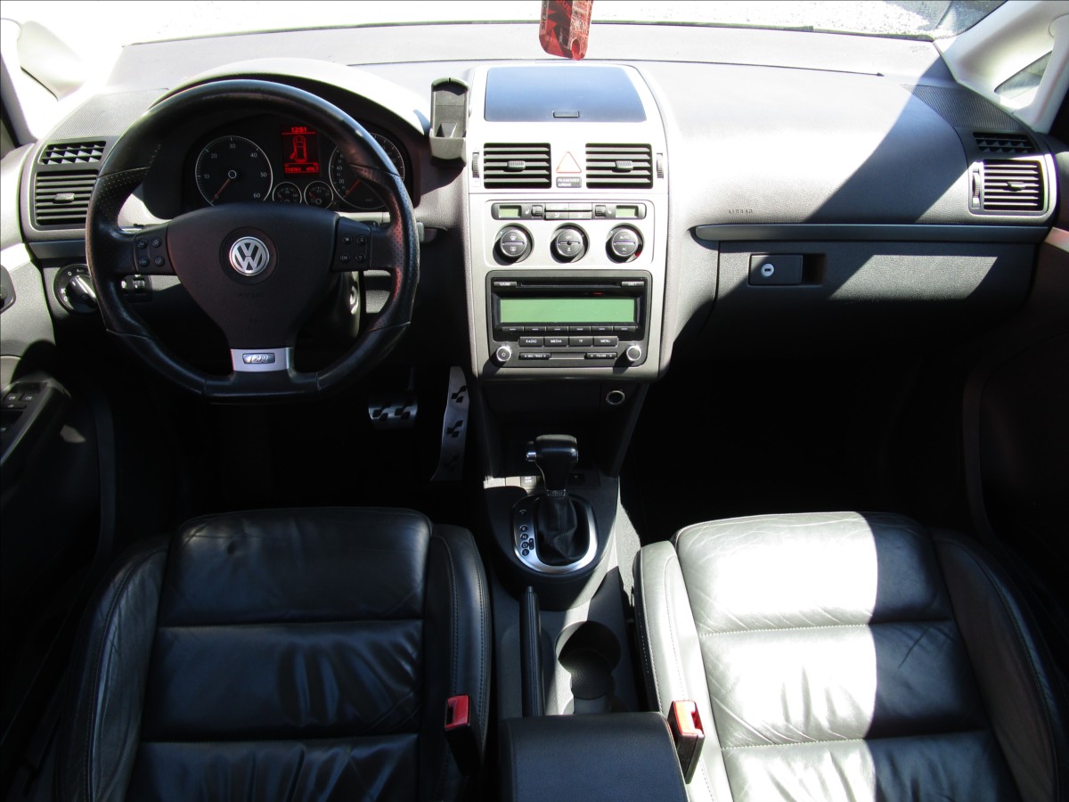 volkswagen-touran-2-0tdi-dsg-highline-7-mist - 6