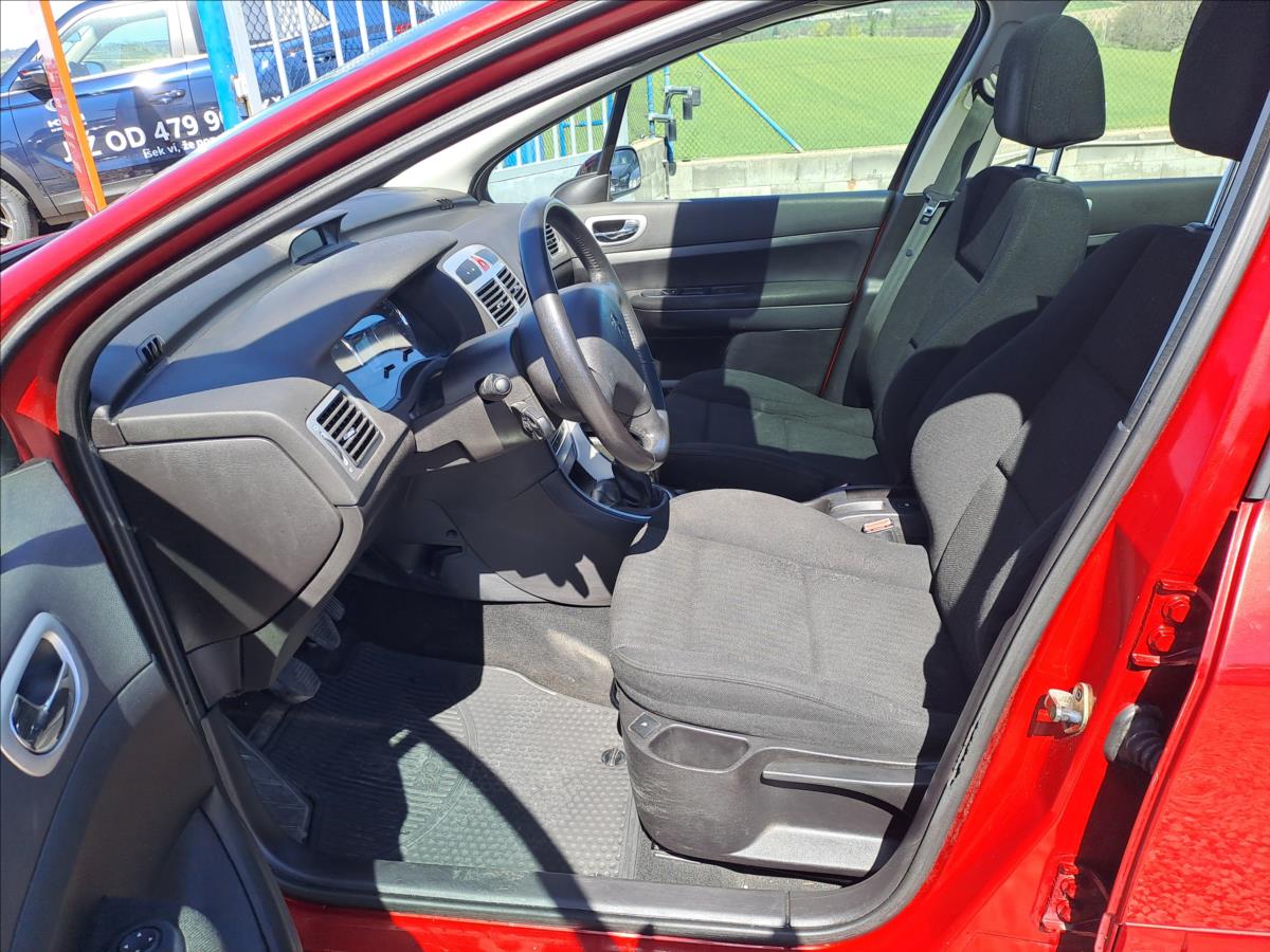 peugeot-307-1-6-i-sw-digiklima - 4