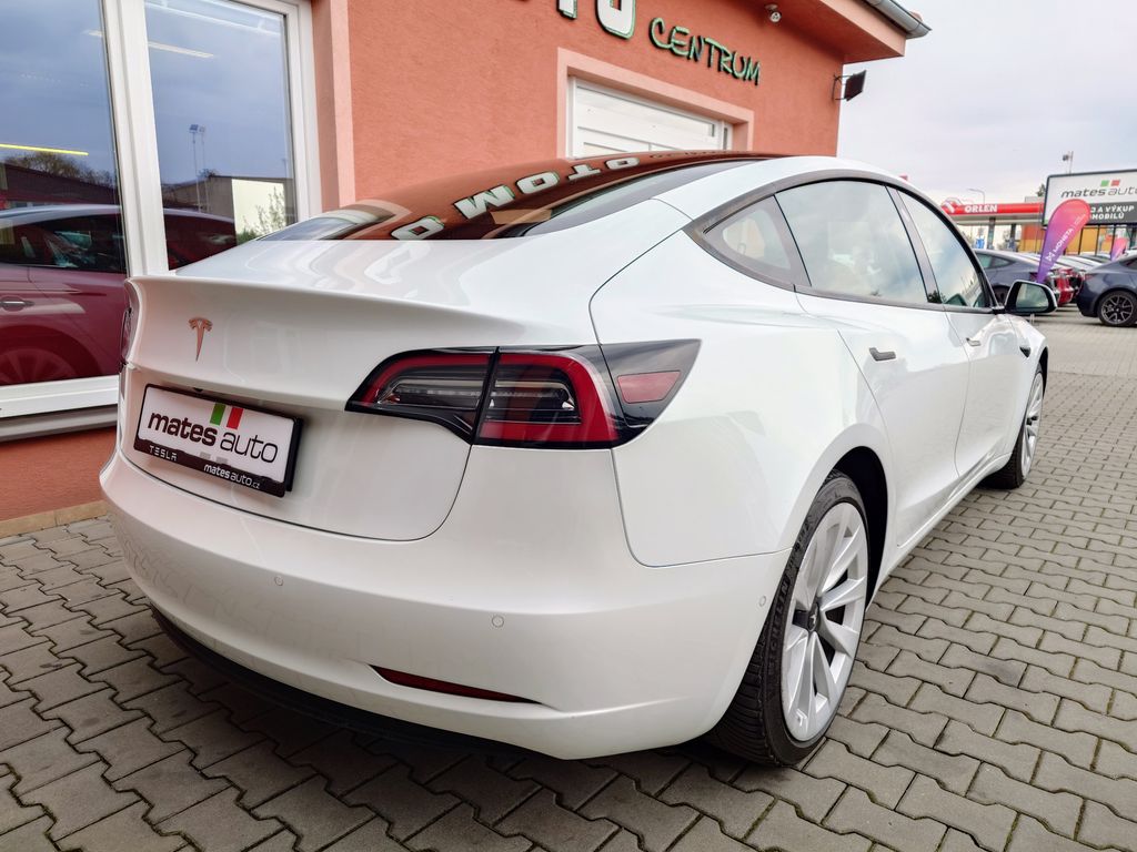 tesla-model-3-standard-range-208-kw - 5