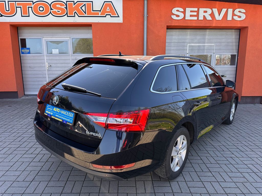 skoda-superb-ambition-1-6-tdi-88kw-dsg-navi - 1